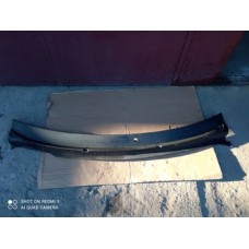 Накладка под лобовое стекло volkswagen transporter t5 7h1819403a