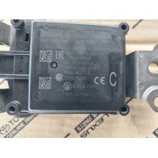 Toyota camnry( 18- 20r) радар distronic 88210- 06070