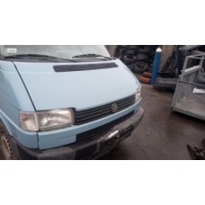 Капот volkswagen transporter t4 1997 год