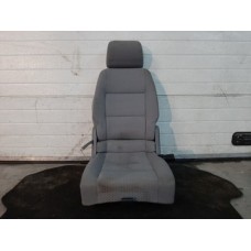 Vw touran и 03r сиденье правый задний isofix 1t0883065b