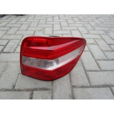 Mercedes ml w164 в 164 фара правая задний #@#@