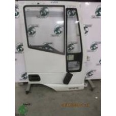 Iveco 504232512 Portier Eurocargo Rechts