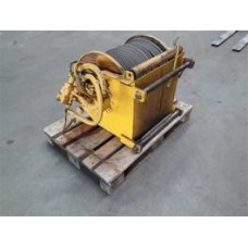 Liebherr LTM 1050-1 winch