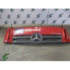 Mercedes-Benz A 960 750 06 18 GRIIL MP 4