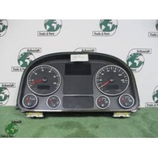 MAN TGX 81.27202-6235 INSTRUMENTENPANEEL EURO 5