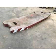 Liebherr LTM 1060 counterweight 1,8 ton