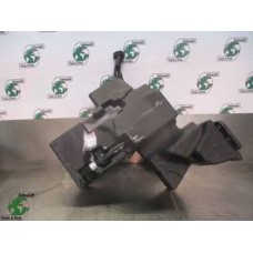 Mercedes-Benz A 960 869 59 20 RUITENSPROEIER RESERVOIR  EURO 6 ACTROS MP4