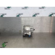 Mercedes-Benz A 003 460 40 80 //A 003 460 61 80  61 80 // A 960 460 15 80  STUURPOMP   EURO 6