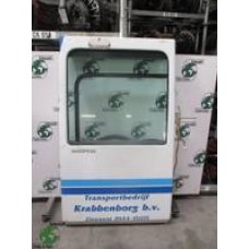 Renault MAGNUM 7482056702 PORTIER RECHTS  EURO 5