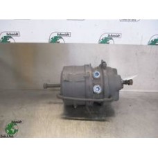 Volvo 21283630 REMCILINDER FH 500 EURO 6  RECHTS ACHTER LINKS VOOR