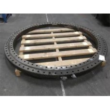 Grove GMK 5200 slew ring