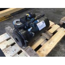 Liebherr LTM 1250-6.1 counterweight cylinder left