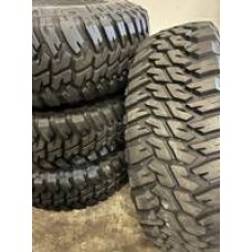 Goodyear 37x12.50R16.5 LT Goodyear Wrangler MT/R M+S like new with wheel