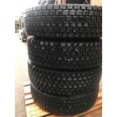Goodyear 295/80R22.5 op velgen