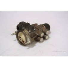 MAN 81.52130-6298 Voetrem klep MAN